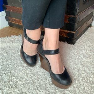 Jessica Simpson ‘Carrie’ Mary Jane style wedge